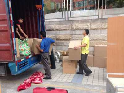 奉化城区多辆车大型搬家实拍