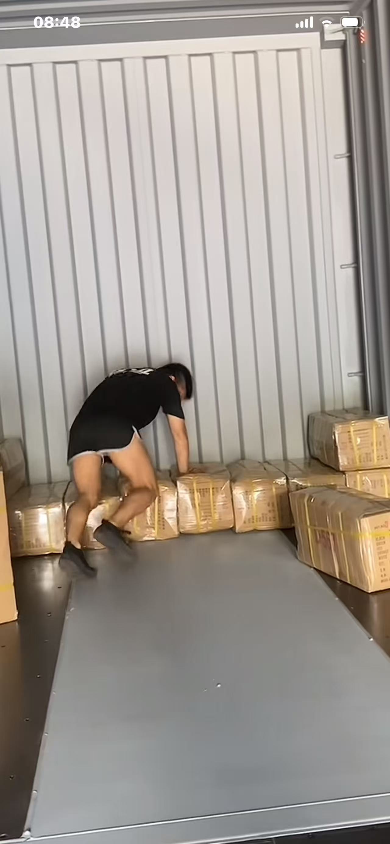 奉化搬家最便宜的搬家公司装货柜图片展示
